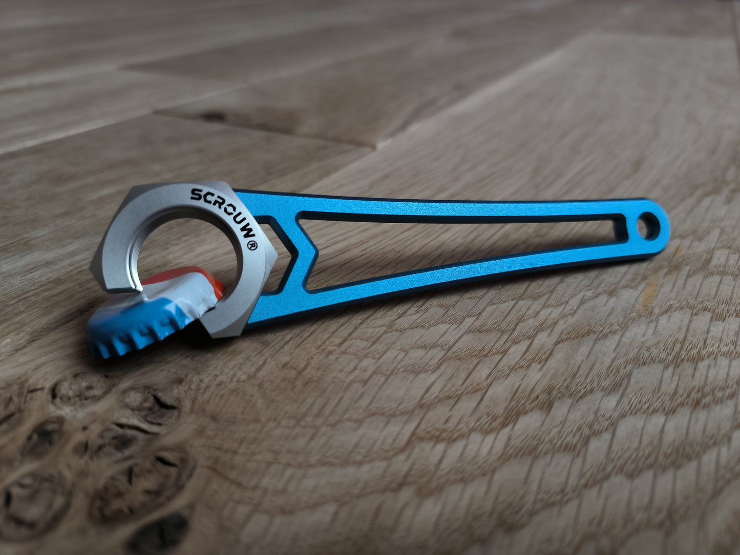 Scrouw® décapsuleur Design avec Coffret